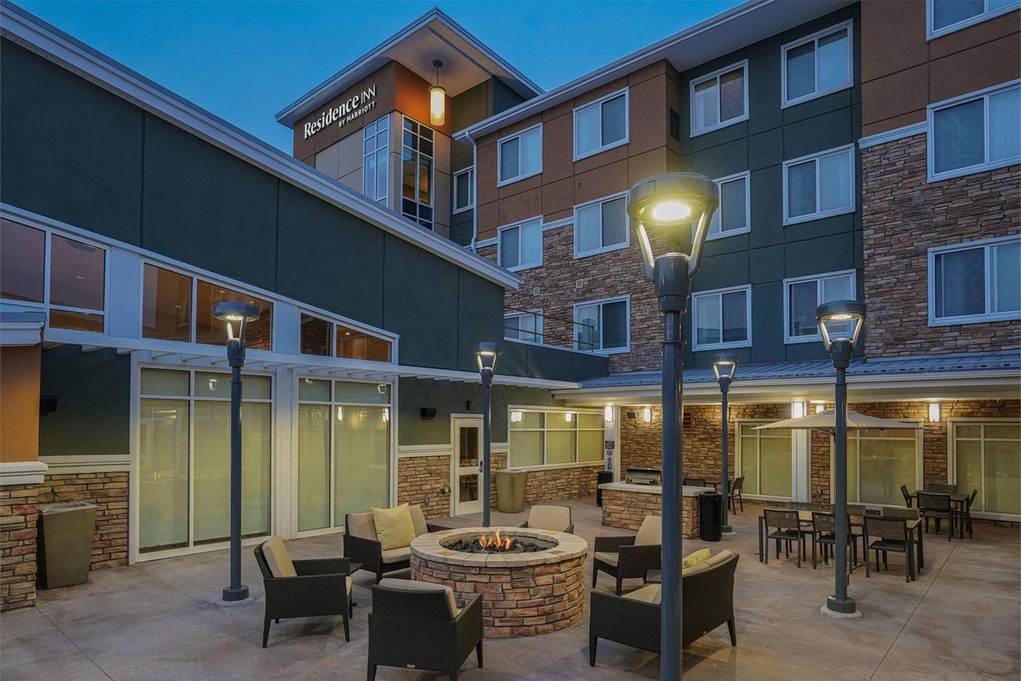 Residence Inn By Marriott Colorado Springs First & Main Exterior foto